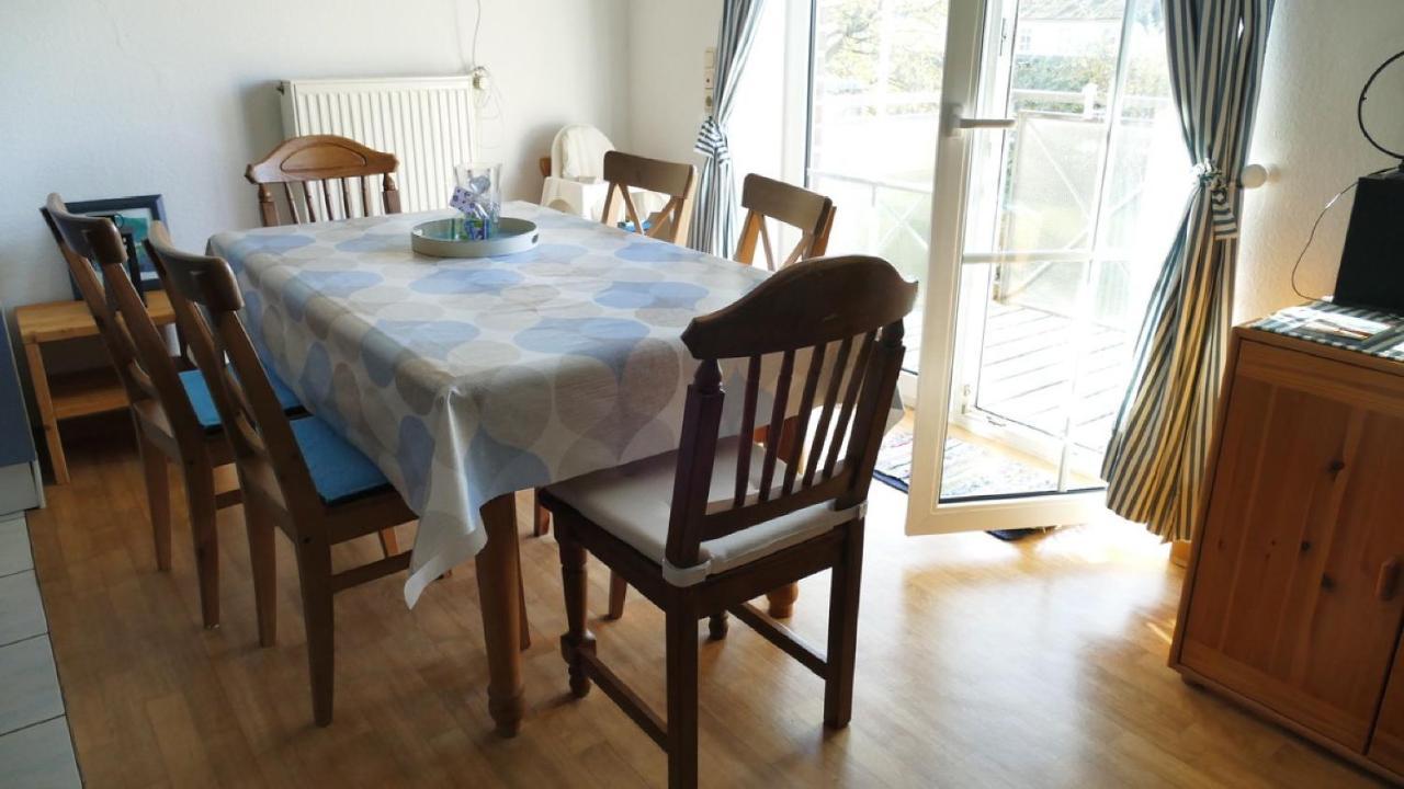 Ferienwohnung Fokuhl Im Strohhus Hooksiel Шиллиг Экстерьер фото