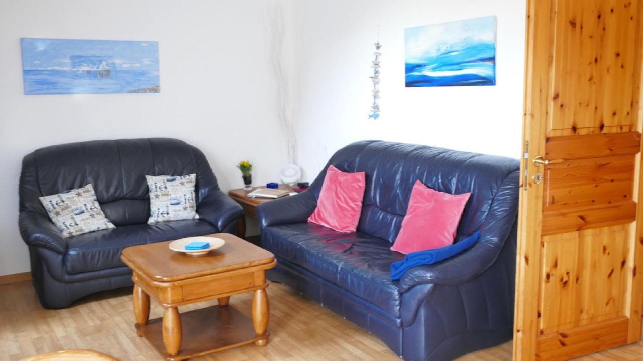 Ferienwohnung Fokuhl Im Strohhus Hooksiel Шиллиг Экстерьер фото